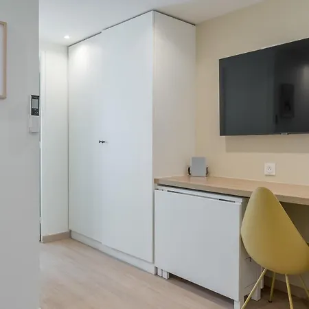 Lavie Maison Parisian Aircon Gem-2